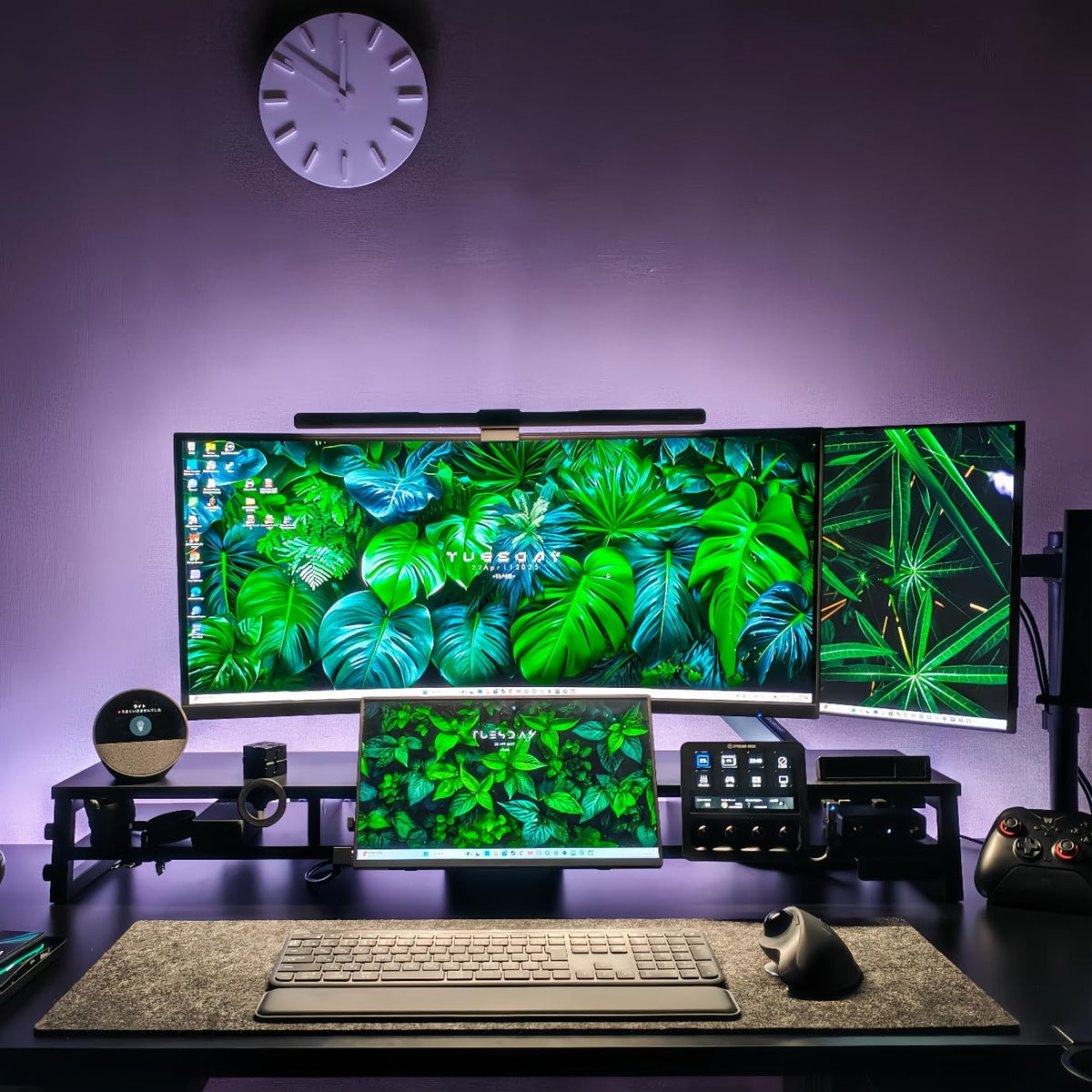 Kado IPS panels ensure consistent colors and brightness across displays.
