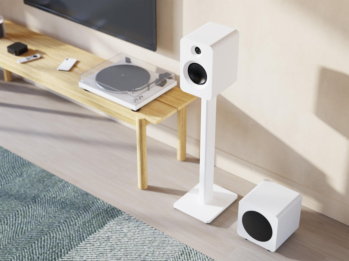 Adjustable feet and carpet spikes ensure level sound on any floor