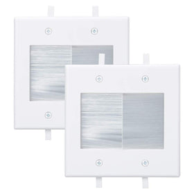 Kebulldola 2-gang brush wall plate in white concealing HDMI and speaker cables