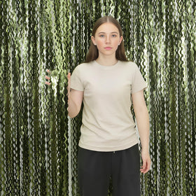 Keeuh wavy foil curtain backdrop ideal for dinosaur and jungle themes.