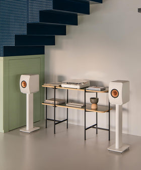 KEF LS50 Wireless II Mineral White HDMI eARC close-up, modern home cinema connectivity