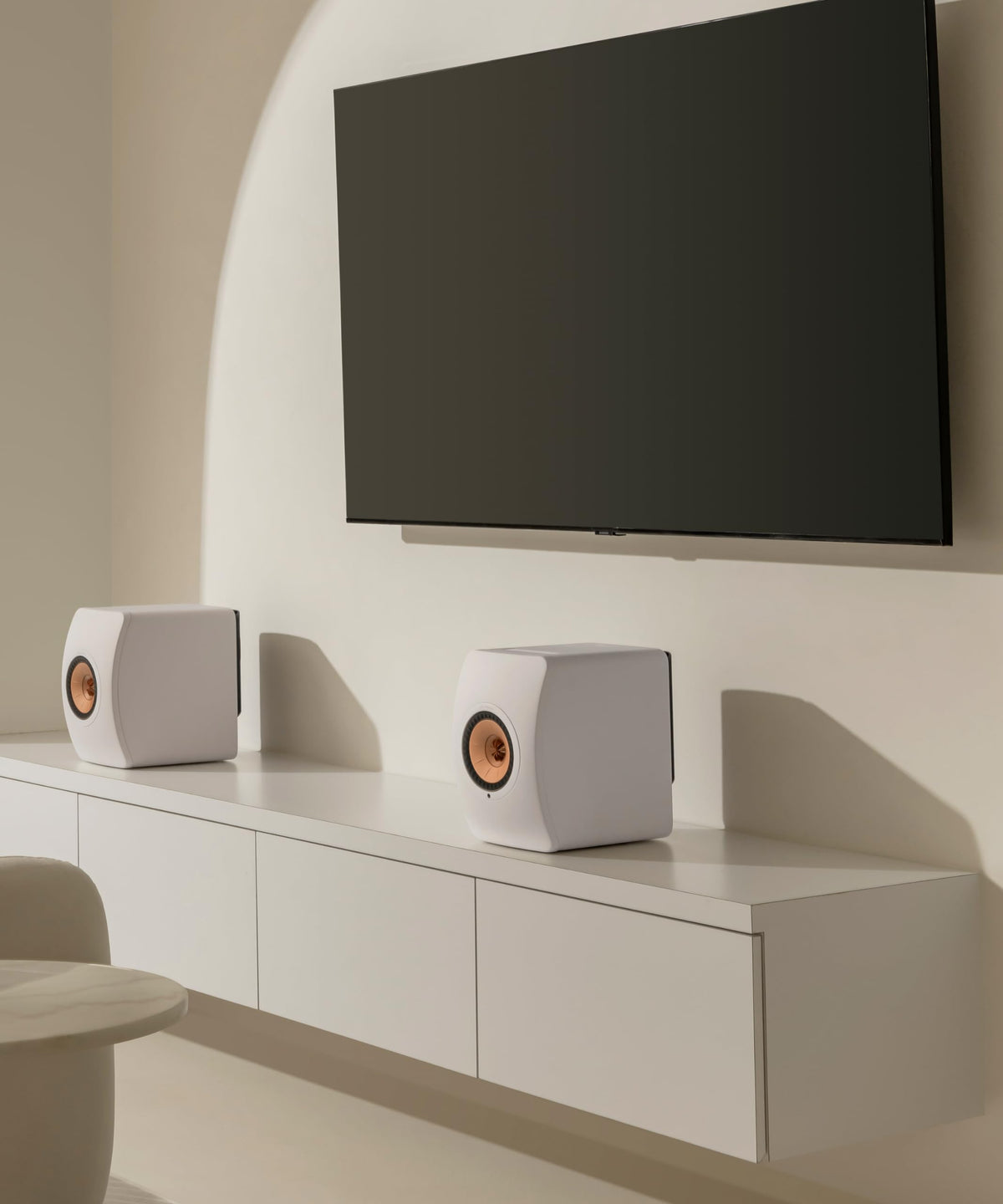 KEF LS50 Wireless II Mineral White TOSLINK, coaxial, and analog inputs close-up