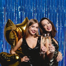 K.E.J. foil curtain 10-pack delivers versatile party decoration options.