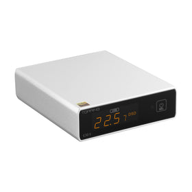 KGUSS Topping E30 II DAC front panel view for desktop listening setup and accessibility