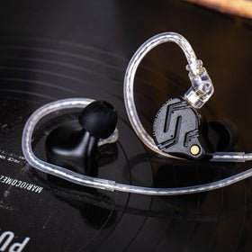 Kinboofi KZ ZS12 PRO X accessories and carry case showing included items