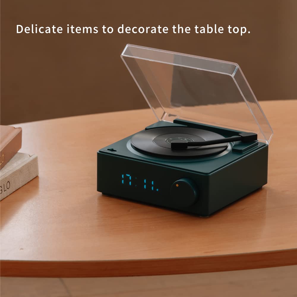 KintiSun X11 bedside-table setup demonstrates cozy home use.