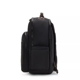 Kipling Seoul Extra Large is lightweight at 1.72 lbs for effortless days.
