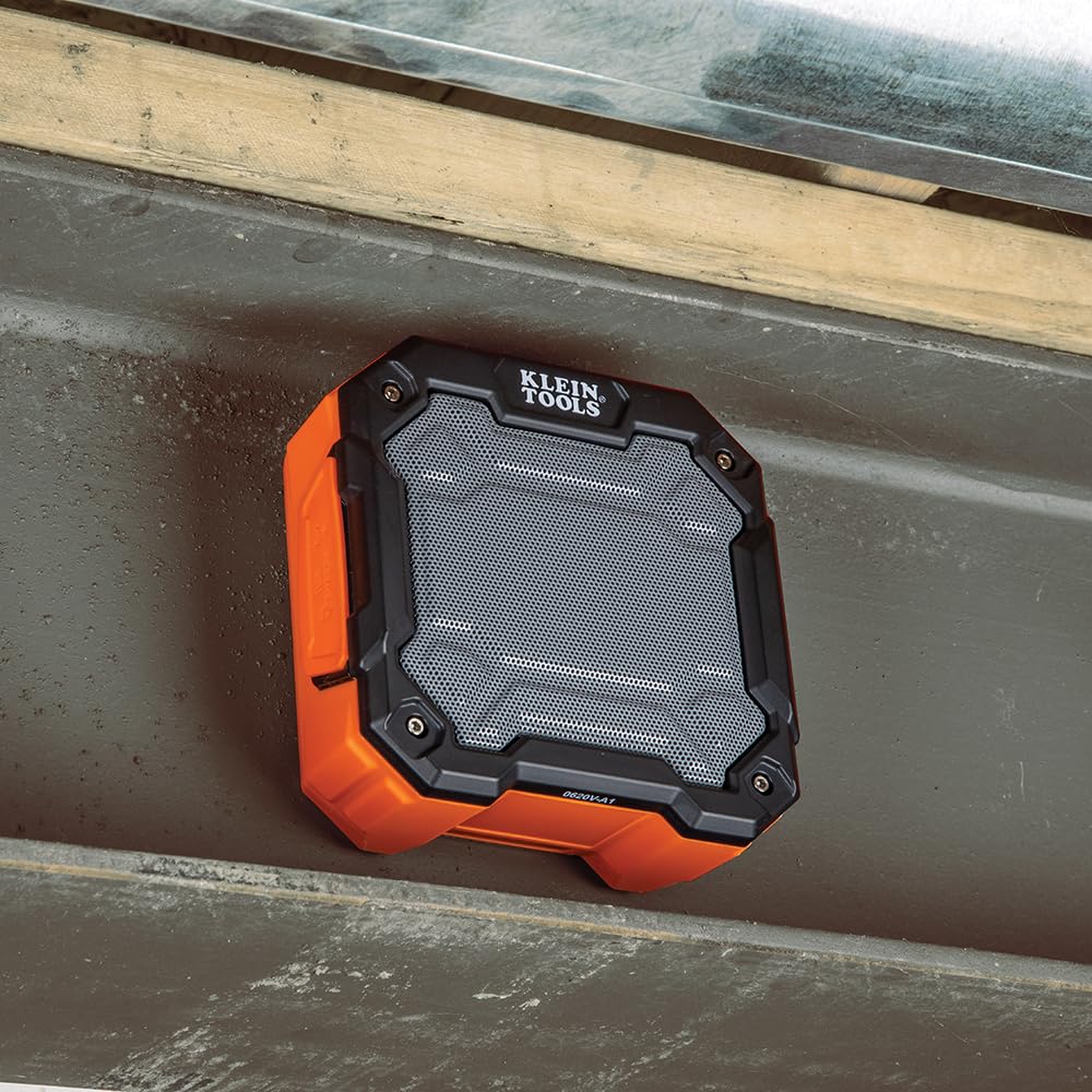 Klein Tools AEPJS3 20-hour runtime emphasized on battery-powered playback