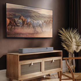 Klipsch Flexus Core 100 built-in dual subwoofers deliver rich bass.