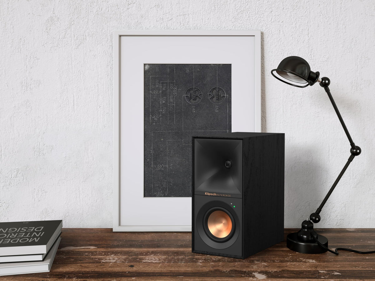 Klipsch R-40PM cabinet close-up shows modern design suitable for any room.