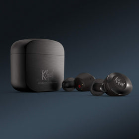 Klipsch T5 II beamforming mics for clear calls in noisy environments.