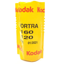 Kodak 120 Portra 160 film portrait-use shot shows versatile lighting performance
