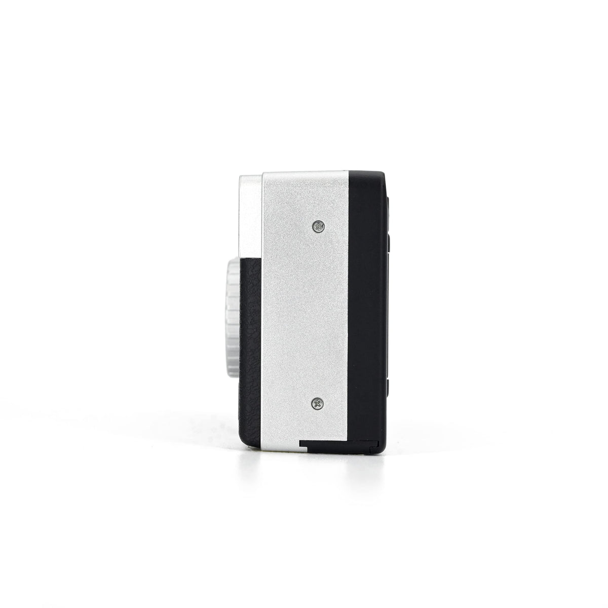 KODAK EKTAR H35 held in hand to demonstrate pocketable size and portability