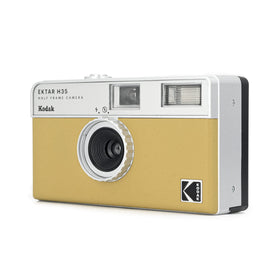 KODAK EKTAR H35 lens close-up highlighting focus-free design for fast shooting