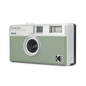 KODAK EKTAR H35 sage lens closeup emphasizing fixed focus simplicity