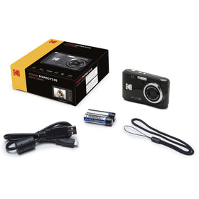Kodak FZ45BK bundle item: Lexar 32GB memory card included for extra storage