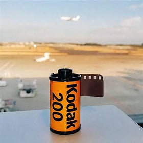 Kodak Gold 200 film product bundle, versatile for outdoor and indoor scenes.