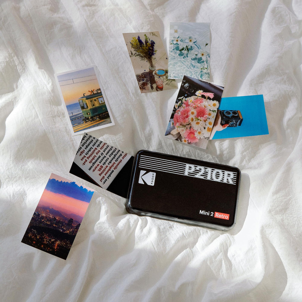 KODAK Mini 2 Retro wallet-size prints anytime, anywhere.