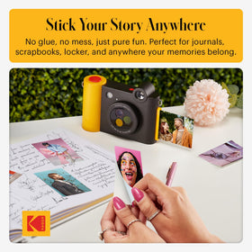 KODAK Smile+ shutter button demonstrates simple, one-handed photo capture