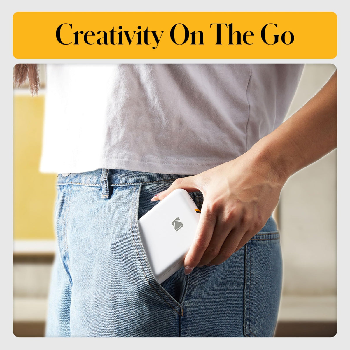 Kodak Step battery life indicator and on-the-go charging.