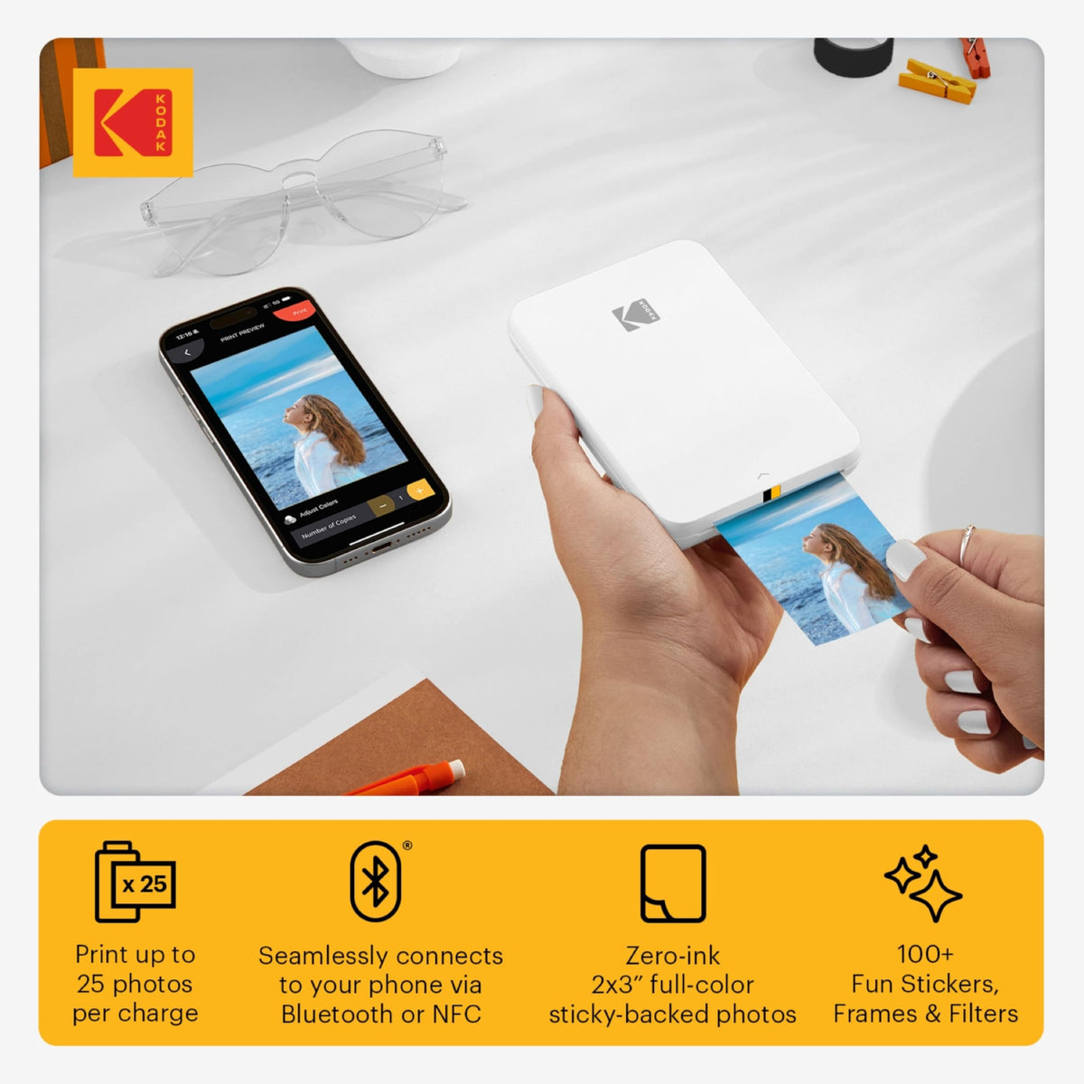 Kodak Step Slim printer side profile showcases compact form perfect for travelers.