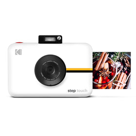 Kodak Step Touch 13MP camera captures crisp photos on the go.