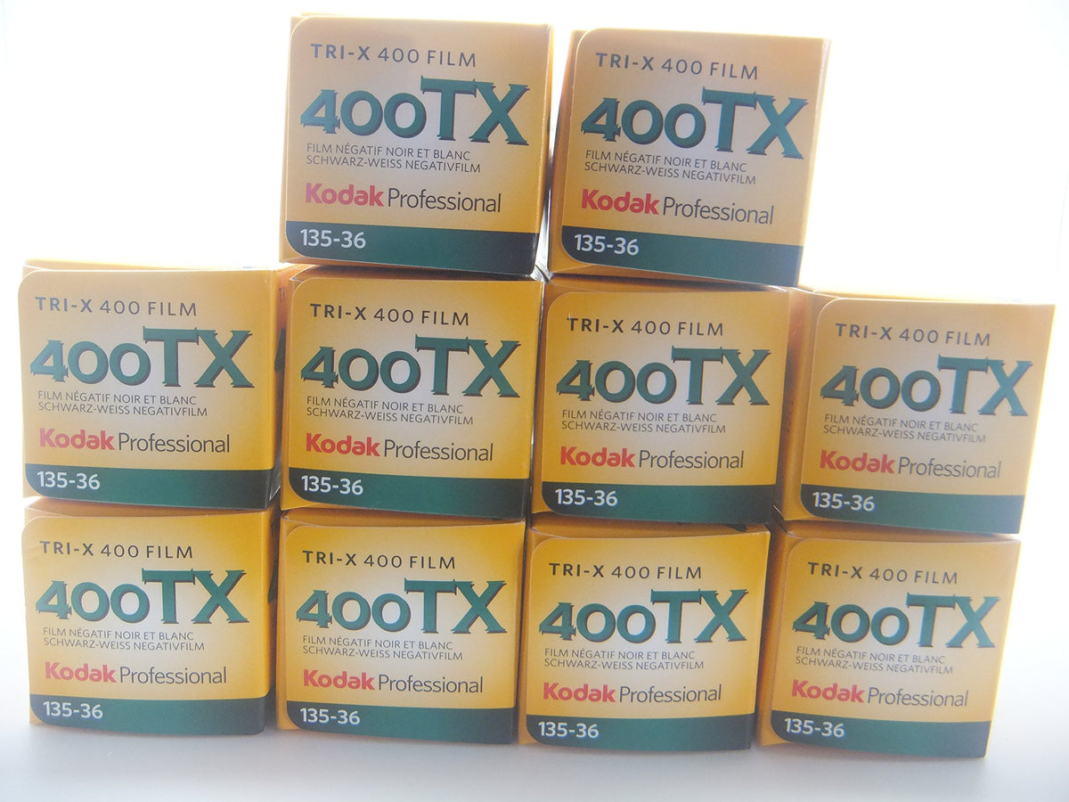 Kodak Tri-X 400 35mm film roll for rich tonal B&W photography and sharp details.