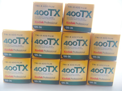 Kodak Tri-X 400 35mm film roll for rich tonal B&W photography and sharp details.