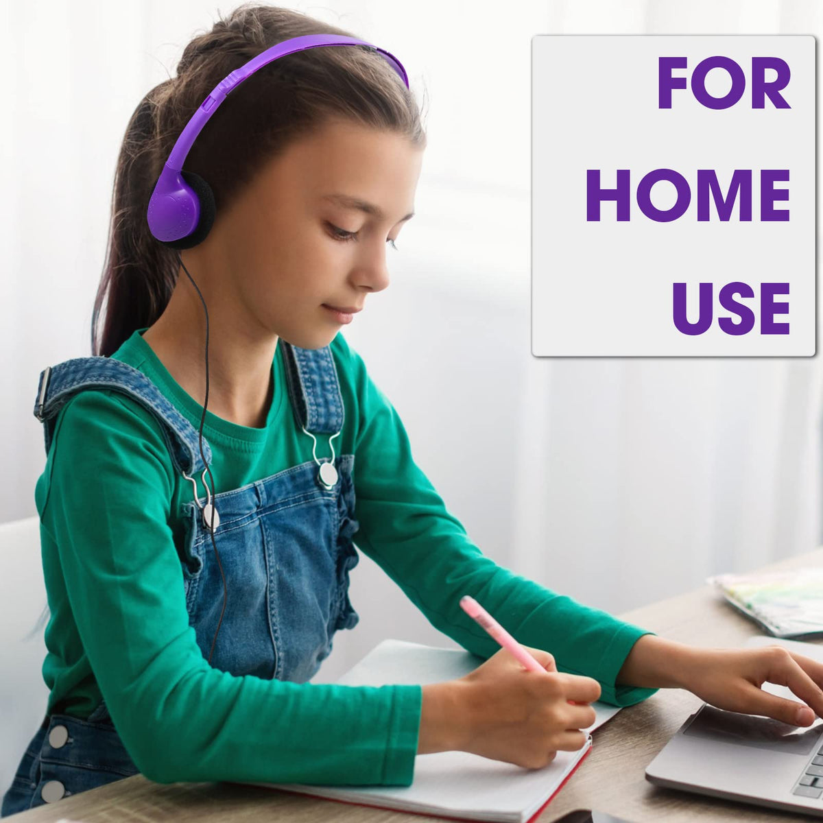 Konohan headsets in classroom use improving student focus