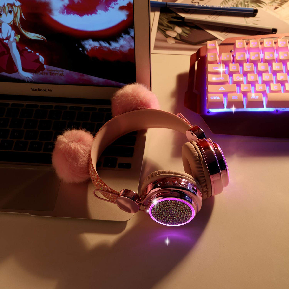 KORABA pink LED headphones highlight high-fidelity sound for clear calls and music.