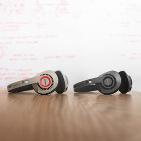 Koss KPH30 Wireless headband close-up highlighting reinforced suspension