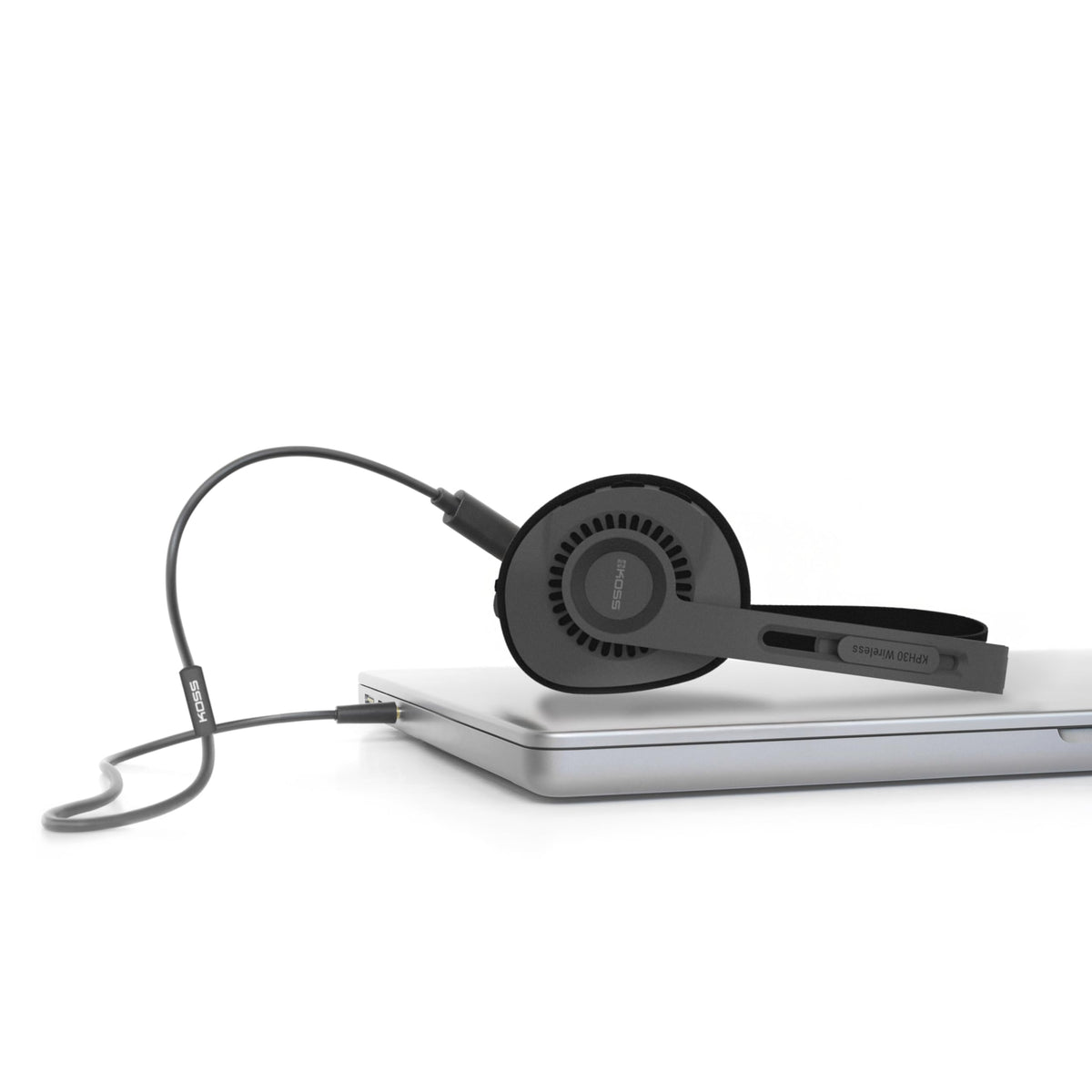 Koss KUSB-50 inline mic and remote for calls and music control.