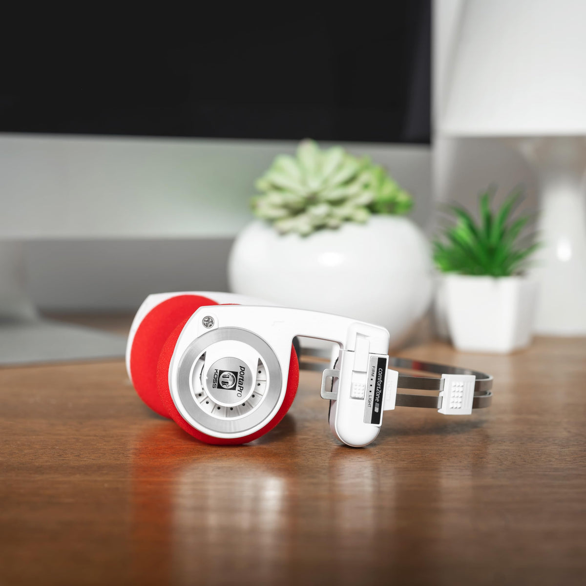 Koss Porta Pro Wireless 2.0 Arctic White soft-shell case for secure transport.