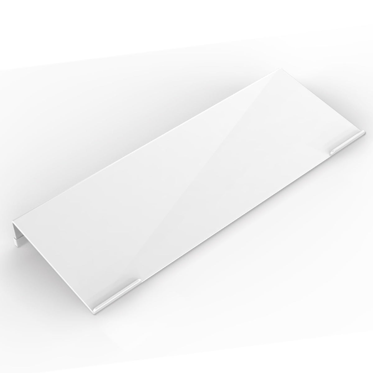 Kotemon non-slip silicone strip keeps the tray in place on busy desks.