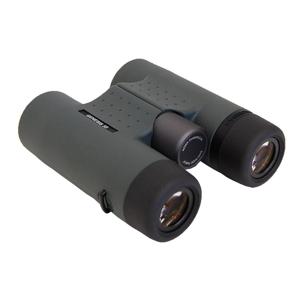 Magnesium body with cushioned rubber armor provides durable, comfortable grip.