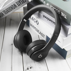 Krone Kalpasmos earpads installed on Beats Solo 3 demonstrating improved seal and comfort