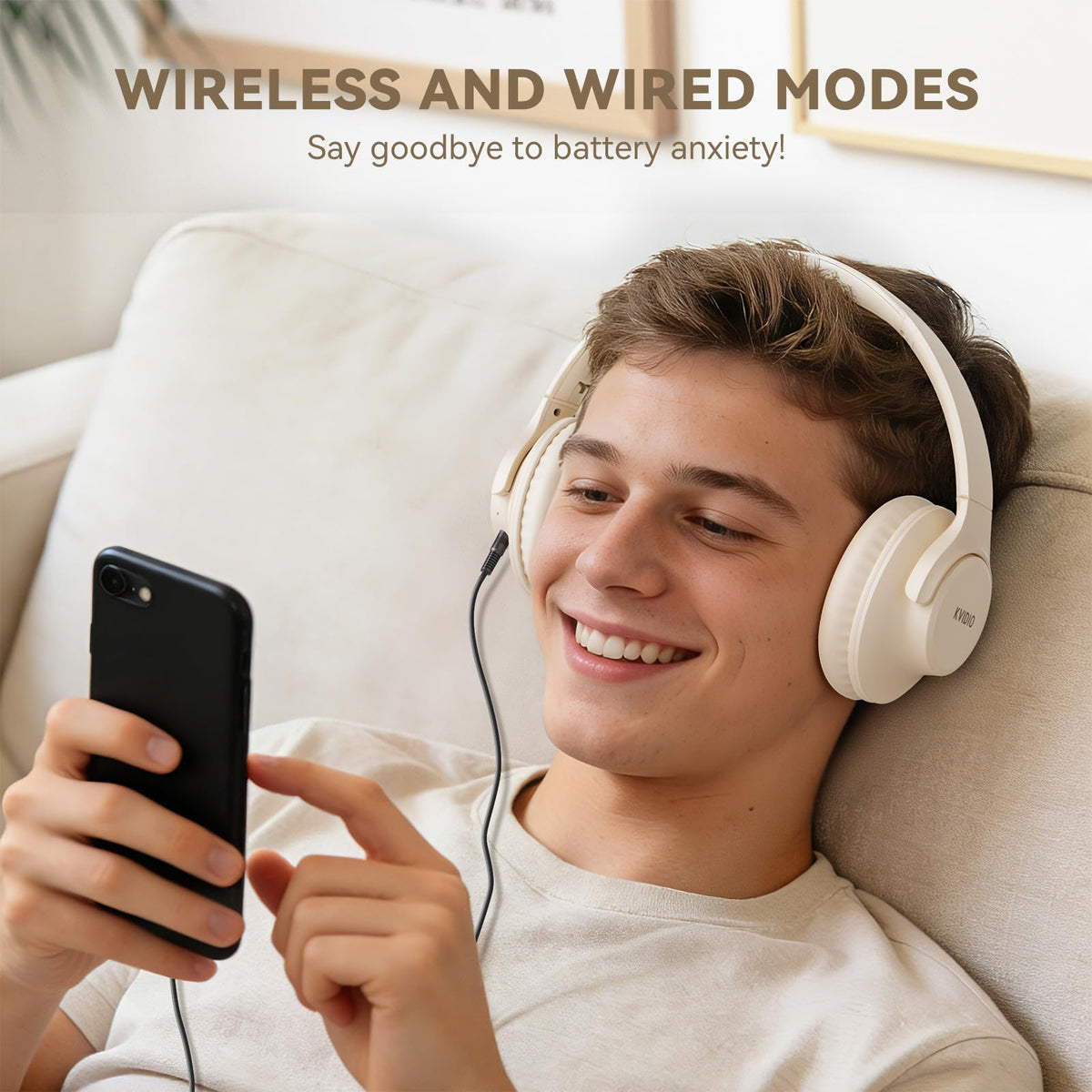 KVIDIO next to smartphone showing lightweight size and portability