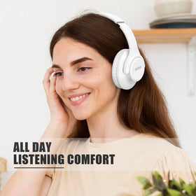 KVIDIO connected via 3.5mm cable to device, ensures uninterrupted wired playback