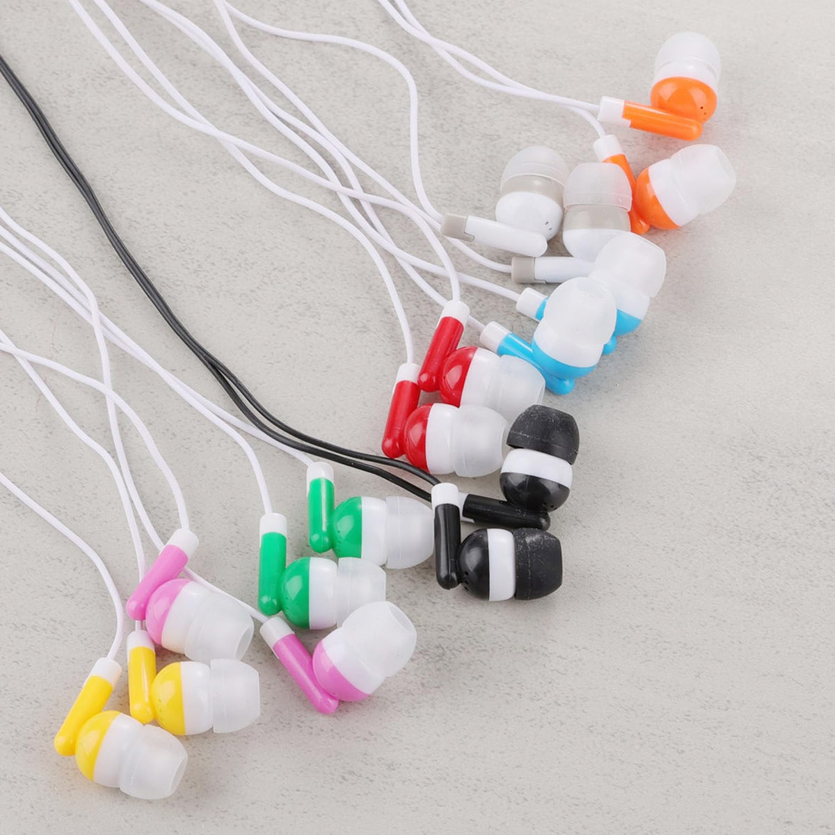 Ladont 1 meter cable length allows freedom of movement.