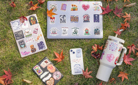 LakoArt 300-piece no-repeats sticker set for varied daily use.