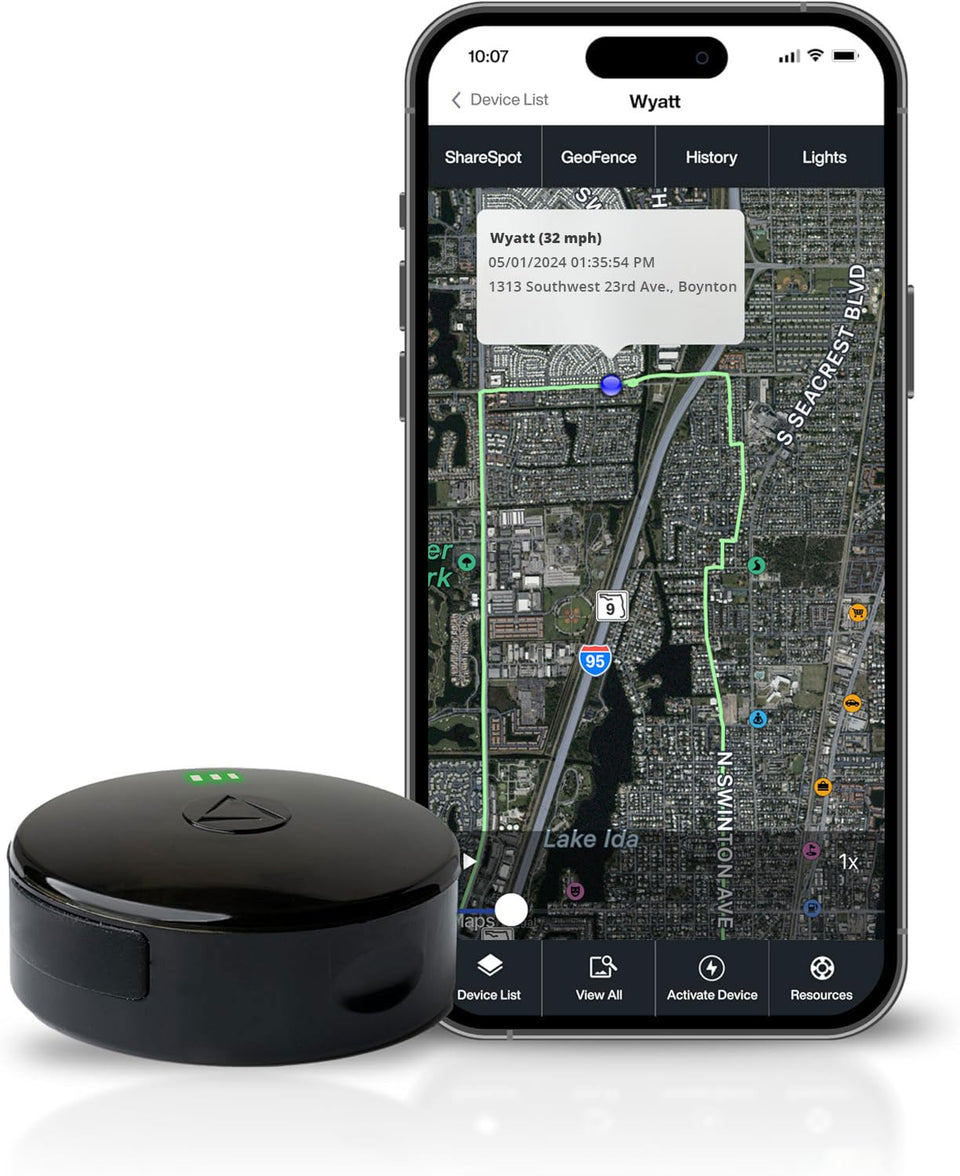  LandAirSea 54 Premium Edition battery life supports extended asset tracking.