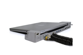 LandingZone 140W power adapter image shows strong passthrough capability.