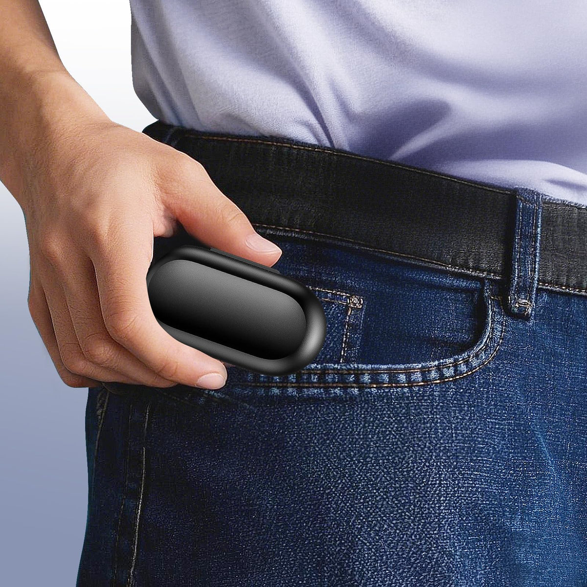 Lanteso touch controls for easy track changes and calls.