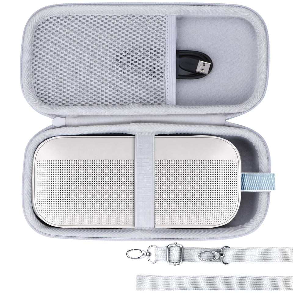Lebakort hard case exterior in EVA and nylon protects Bose SoundLink Flex on the go.