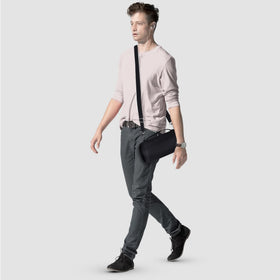 Lebakort case zipper design ensures smooth opening and secure closure