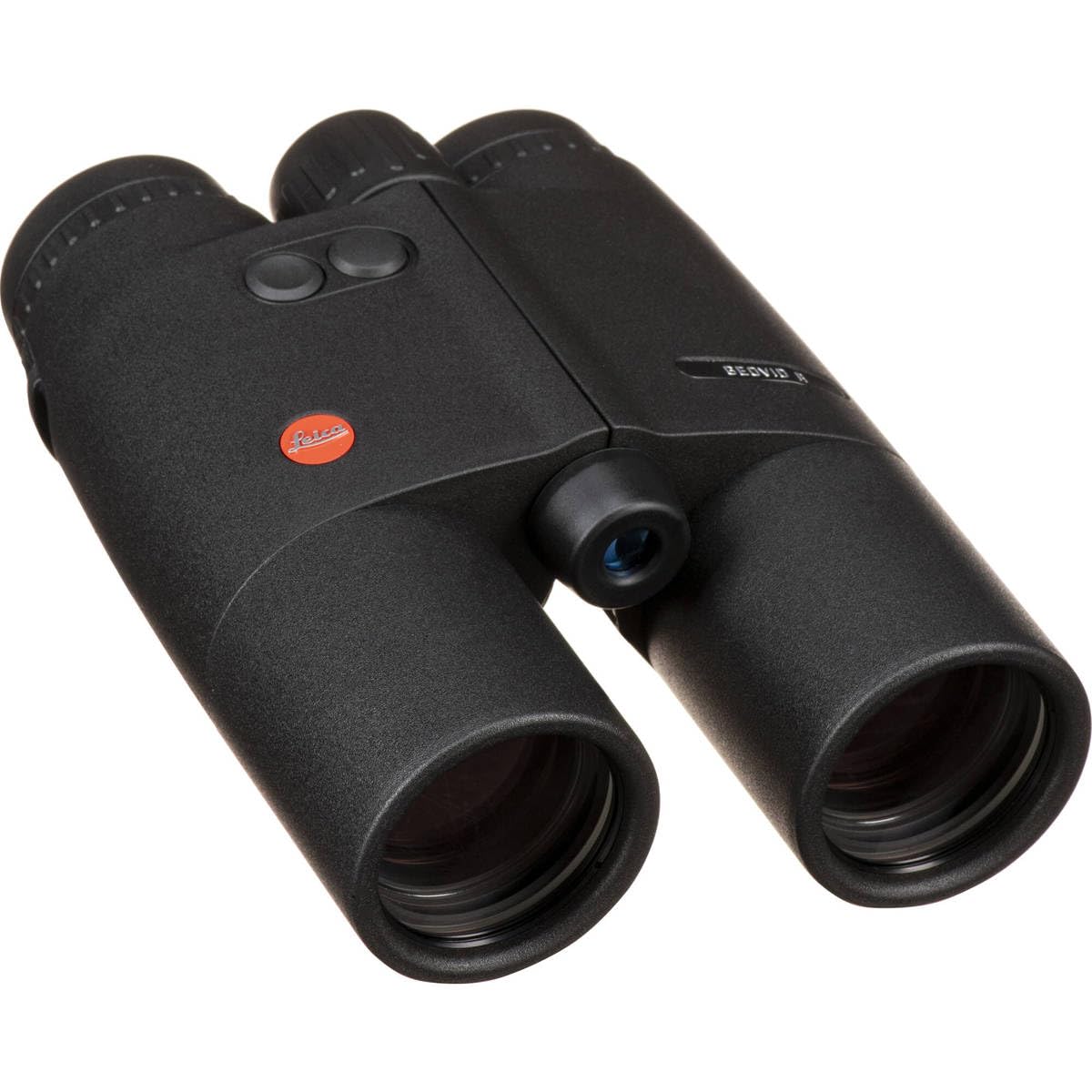 Leica Geovid R 2022 laser rangefinder measures distance with precision.