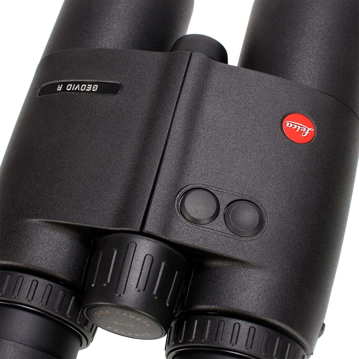 Leica Geovid R Gen 2022 carrying strap, secure transport during outings.
