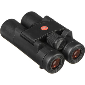 Leica Ultravid BR 10x25 waterproof-seal protects optics in light rain and splashes.
