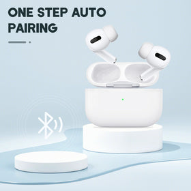 Leingee AirPods Pro charging case open lid showing wireless charging ready status.