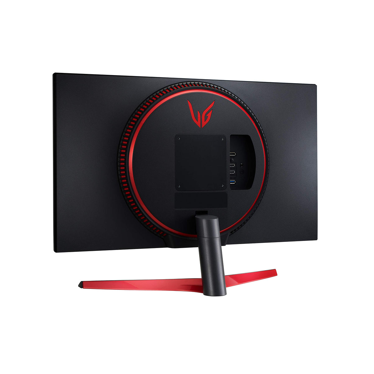 LG 27GN800-B USB-C 90W PD enables simple charging and setup